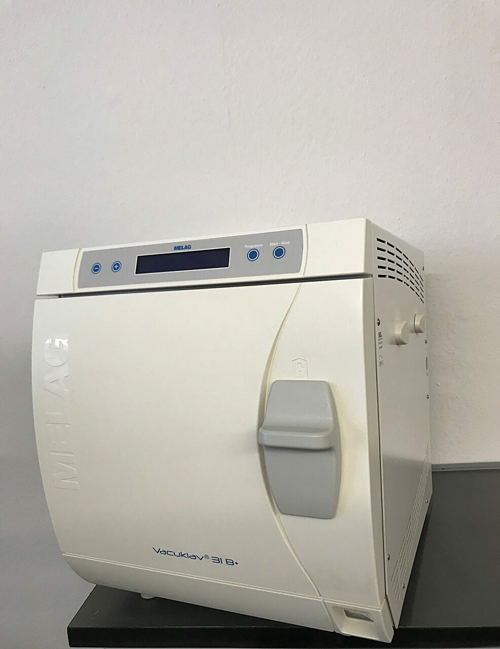 Melag Vacuklav 31B+ Sterilisator B-Klasse Autoklav Baujahr 2012 gewartet | 75574