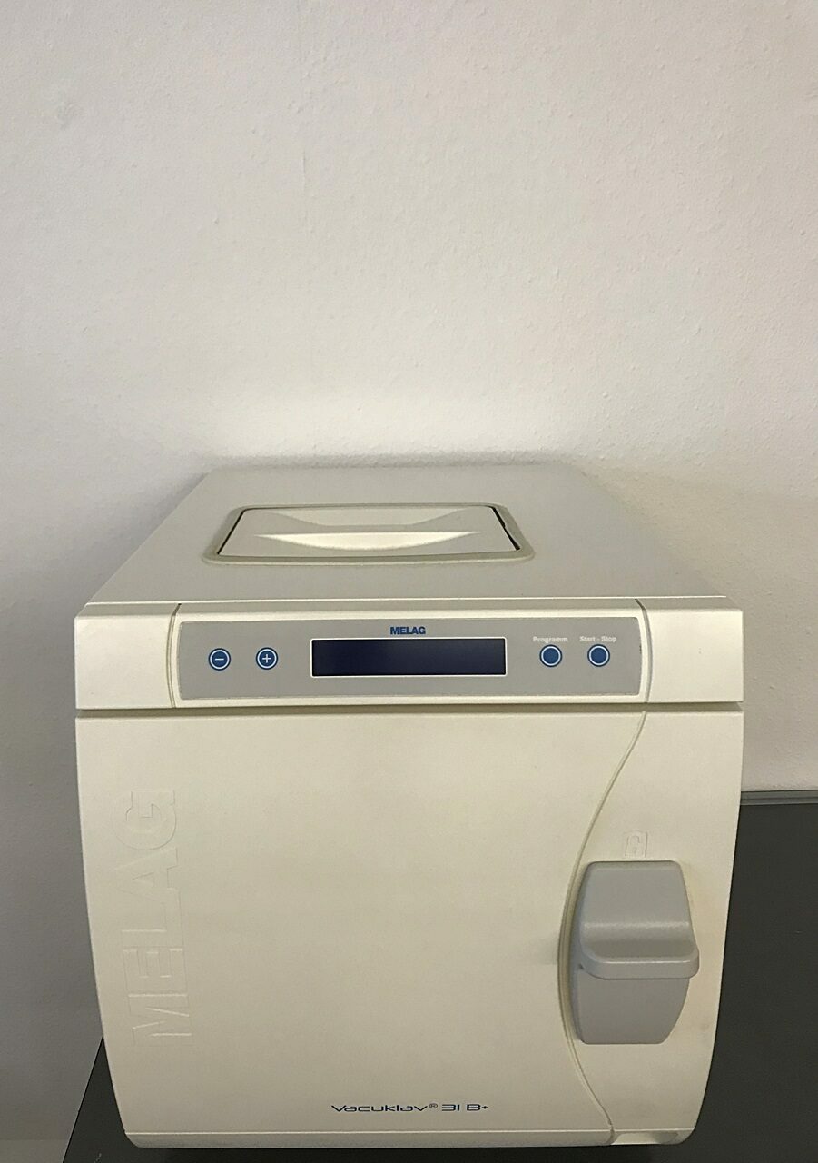 Melag Vacuklav 31B+ Sterilisator B-Klasse Autoklav Baujahr 2012 gewartet | 75575