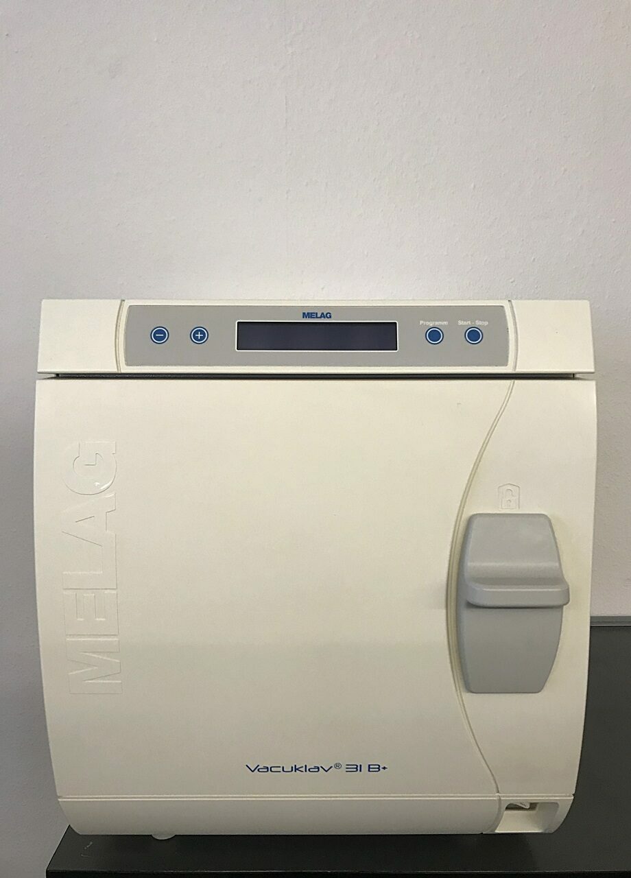 Melag Vacuklav 31B+ Sterilisator B-Klasse Autoklav Baujahr 2012 gewartet | 75572