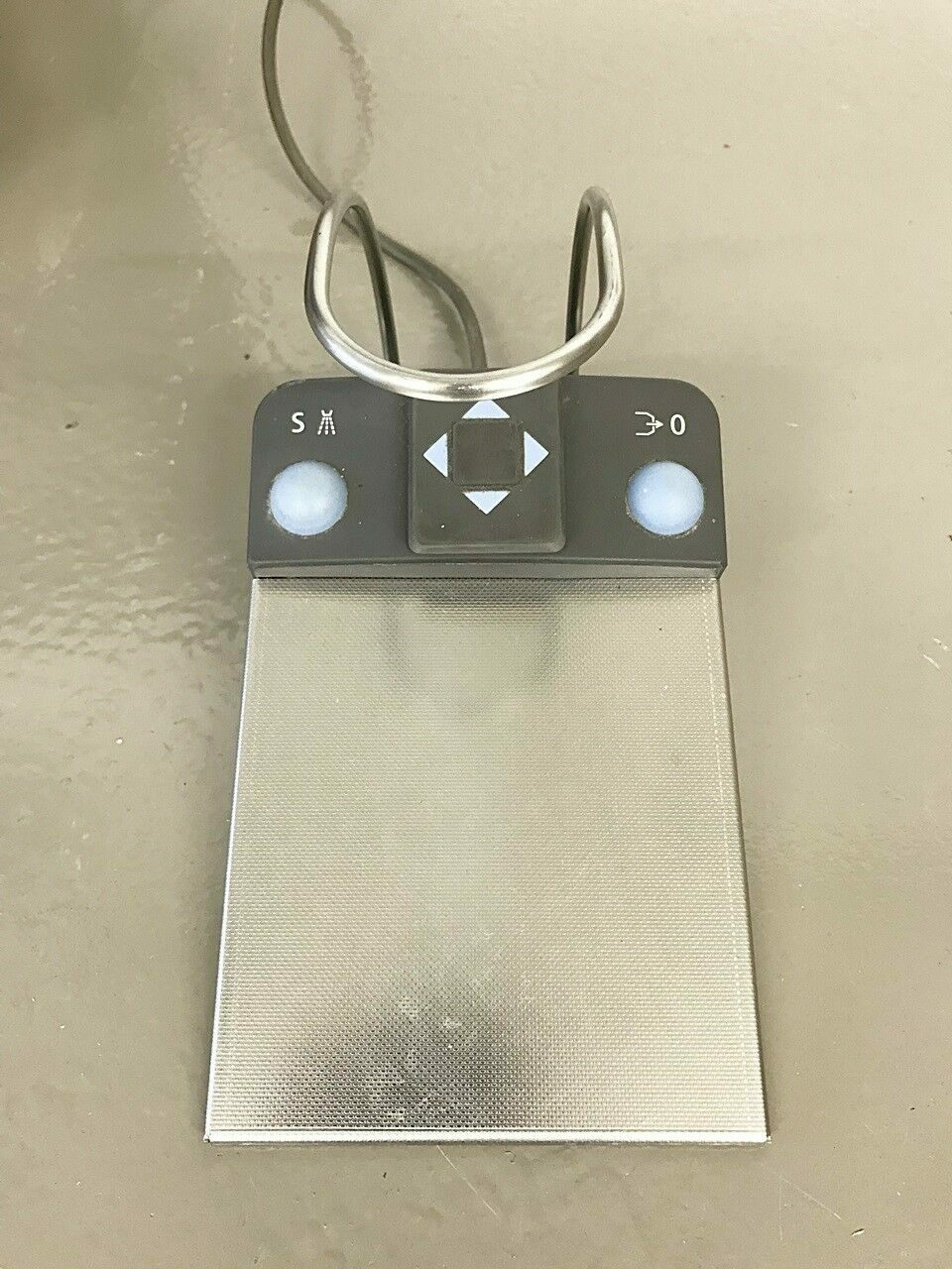 Sirona C3+ Plus Behandlungseinheit mit Trockenabsaugung | 74980