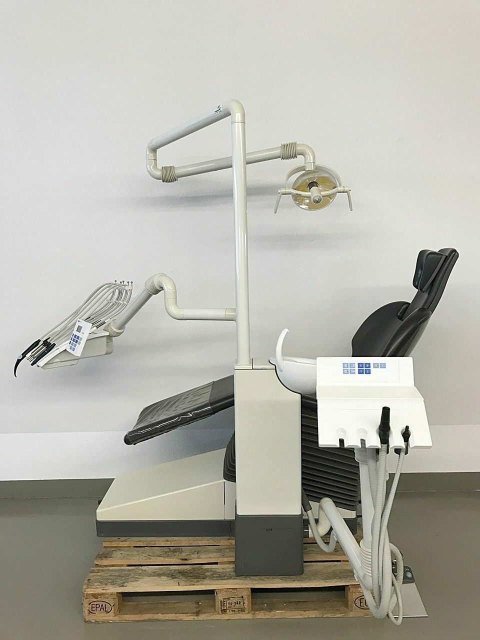 Sirona C3+ Plus Behandlungseinheit mit Trockenabsaugung | 74973
