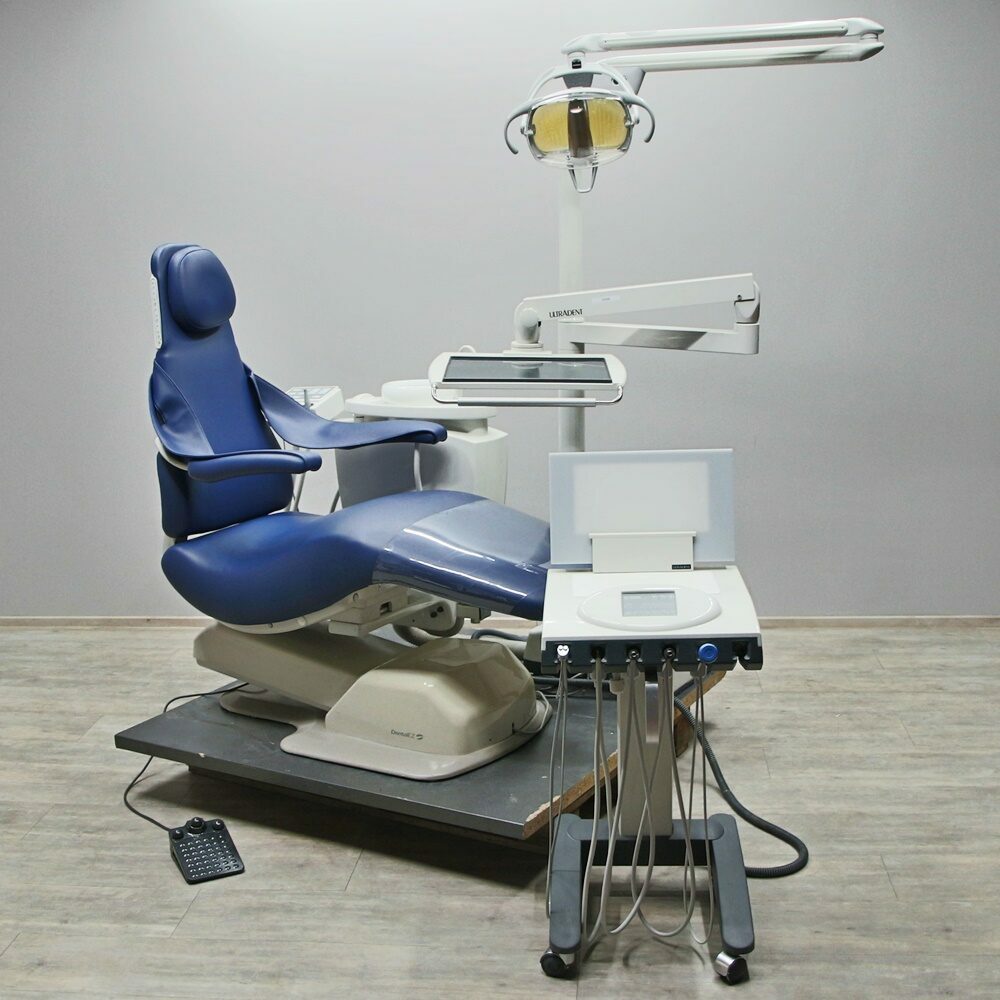 Ultradent U3000 mit Dental EZ J3 Patientenstuhl Behandlungseinheit gebraucht ID2558 | 71156 Ultradent U3000 mit Dental EZ J3 Patientenstuhl Behandlungseinheit gebraucht ID2558 | 71156