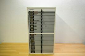 Zahnschrank mit Reparaturzähnen namhafter Hersteller Zähne 30 Schubladen Zahnschrank mit Reparaturzähnen namhafter Hersteller Zähne 30 Schubladen