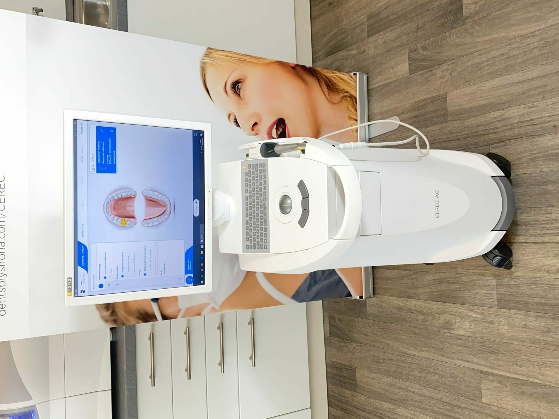 Sirona CEREC Omnicam inkl. NEUESTE Cerec SW 5.1 inkl WINDOWS 10 inkl