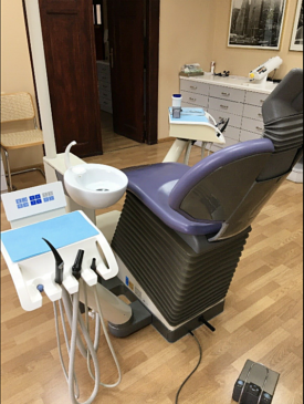 Sirona C2+ Plus Behandlungseinheit Zahnarztstuhl Sirona C2+ Plus Behandlungseinheit Zahnarztstuhl