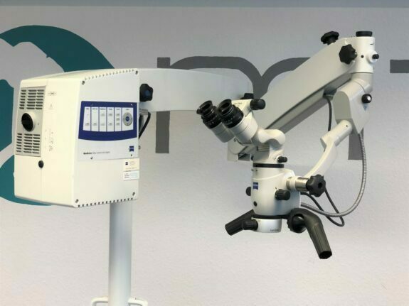 ZEISS OPMI Pico Xeno mit integrierter HD Camera | 107002