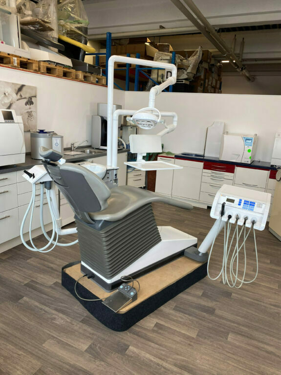 Sirona C4+ Behandlungseinheit inkl. 6 Monate Gewährleistung | 108933