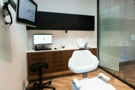 DENTPOINT ZAHNARZT BEHANDLUNGSSCHRANKZEILE DENTPOINT ZAHNARZT BEHANDLUNGSSCHRANKZEILE