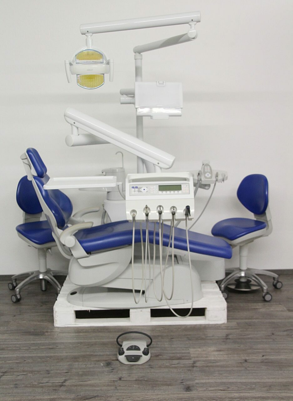 KaVo Estetica E50 T Behandlungseinheit Zahnarztstuhl Trockenabsaugung  Baujahr 2010 Top Angebot | 126654