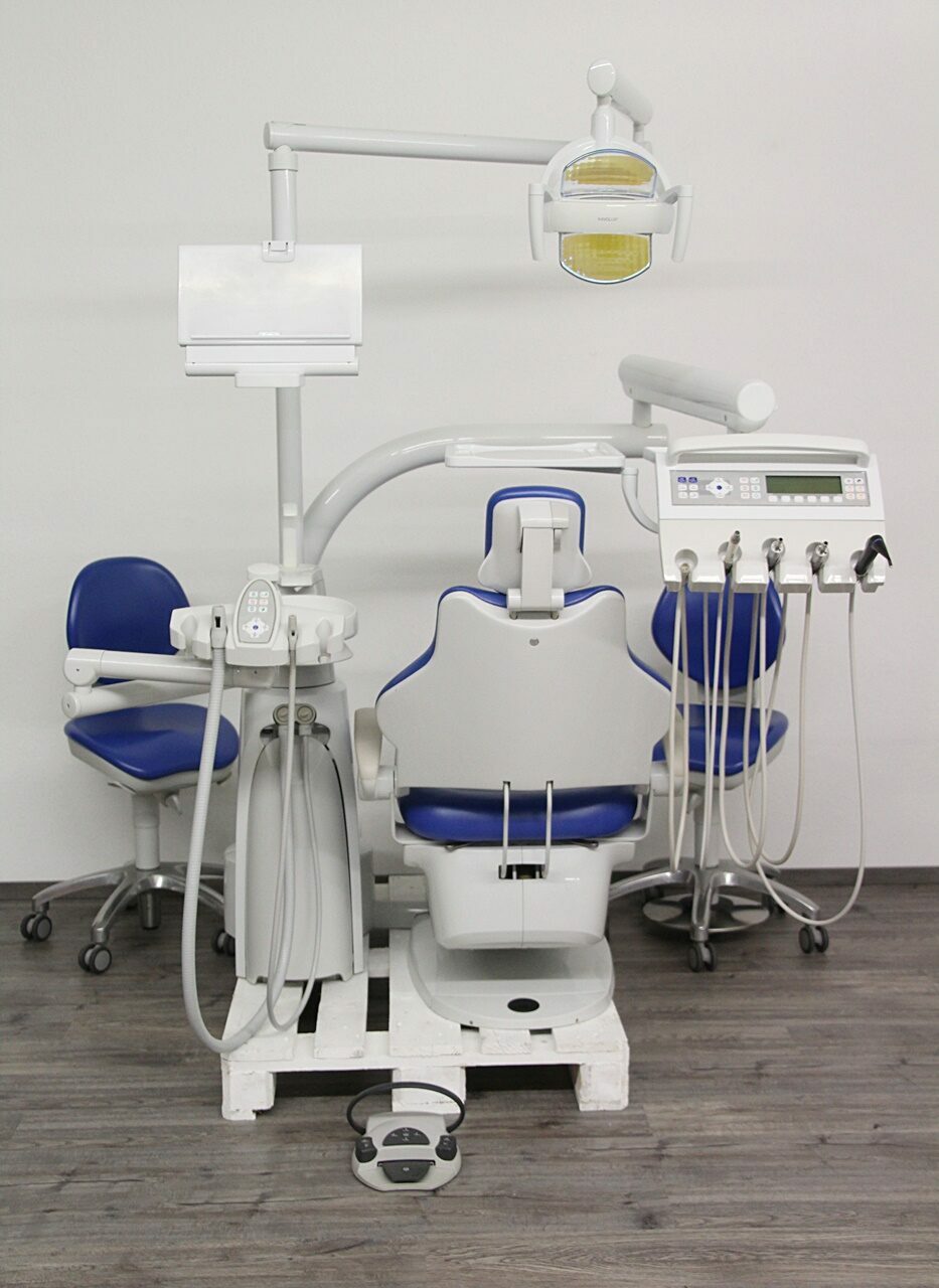 KaVo Estetica E50 T Behandlungseinheit Zahnarztstuhl Trockenabsaugung  Baujahr 2010 Top Angebot | 126655