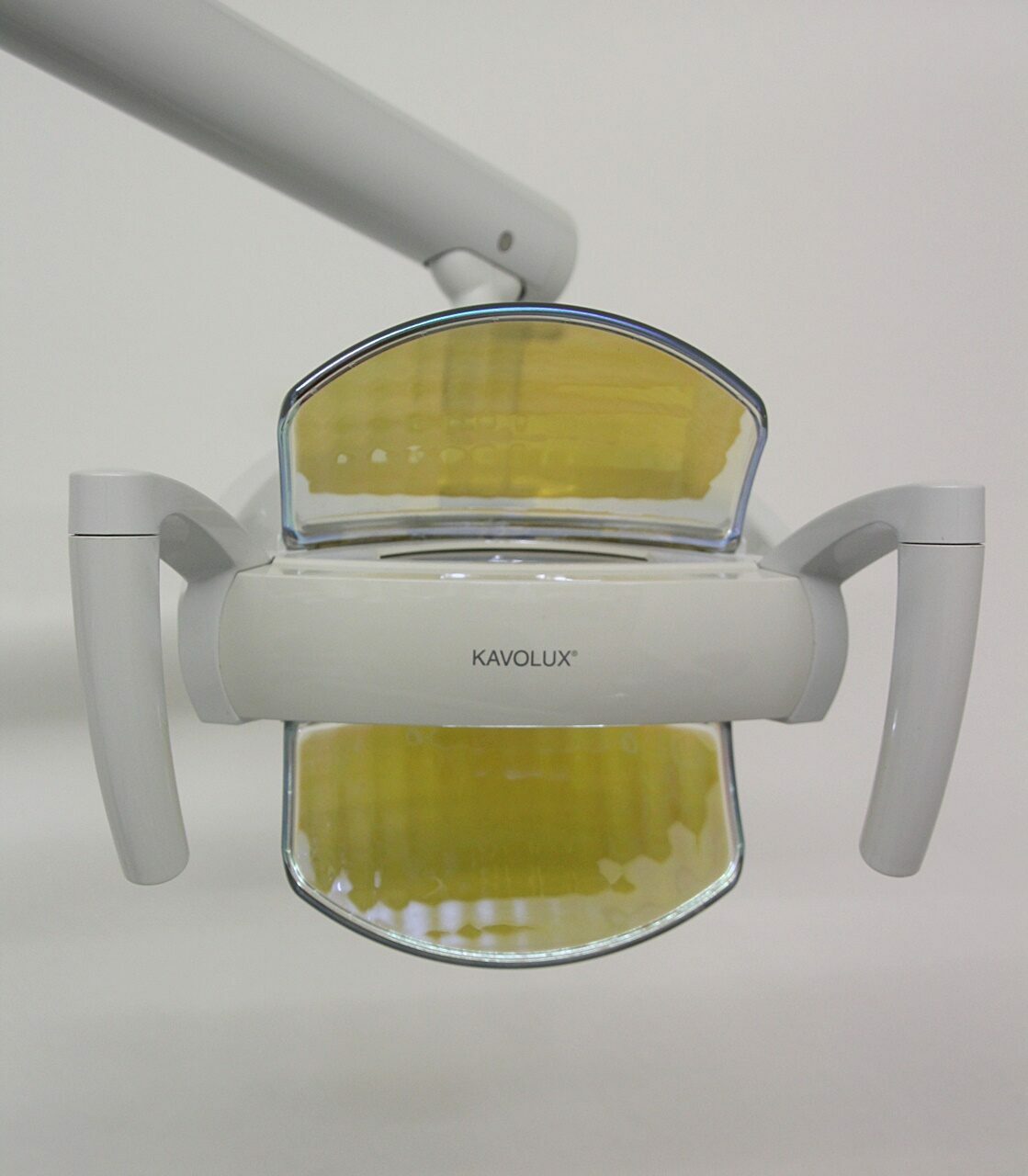 KaVo Estetica E50 T Behandlungseinheit Zahnarztstuhl Trockenabsaugung  Baujahr 2010 Top Angebot | 126658