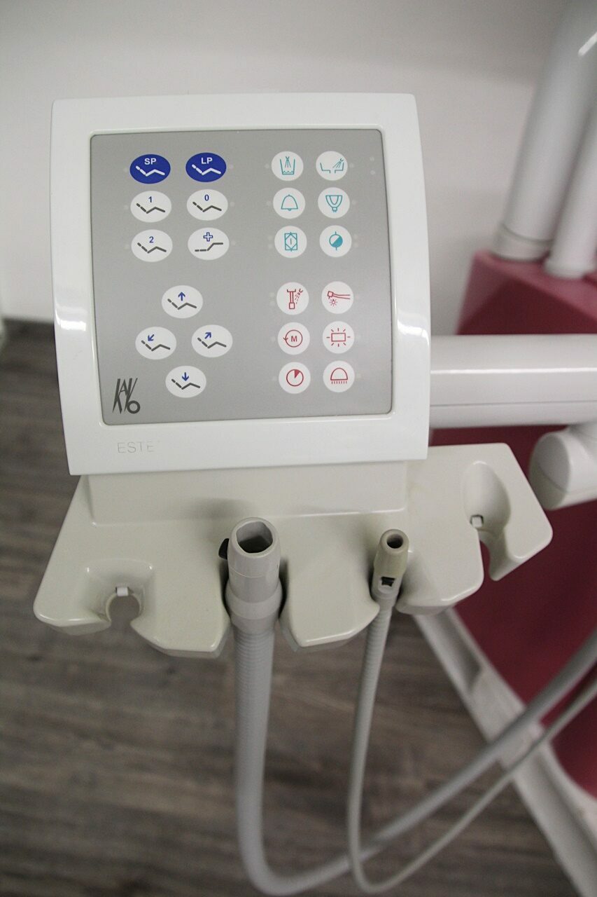 KaVo Estetica 1065 T Behandlungseinheit | 132020