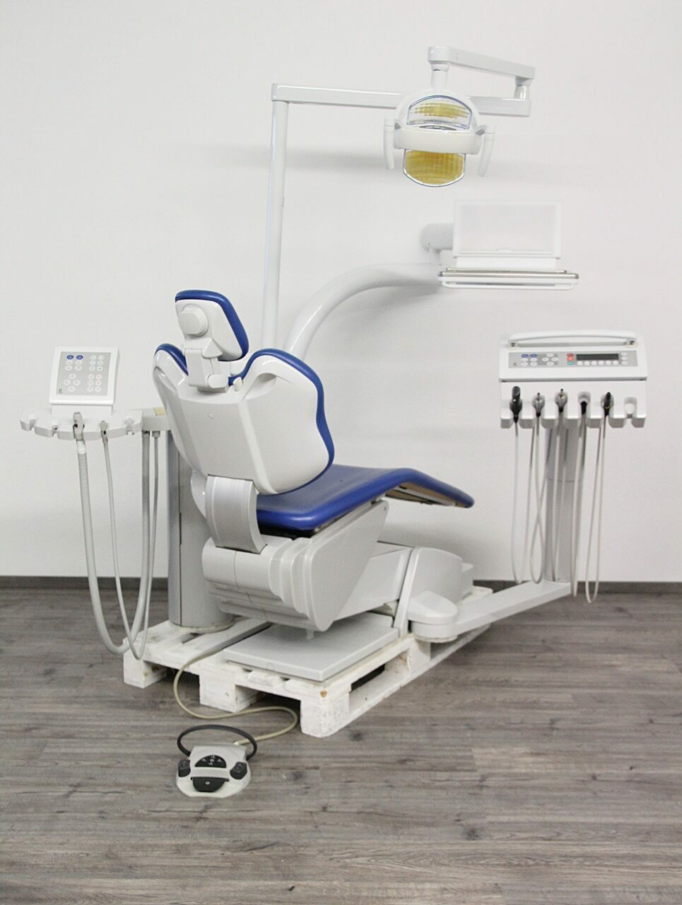 KaVo Estetica 1066R 1066 R Behandlungseinheit Top Angebot | 132381