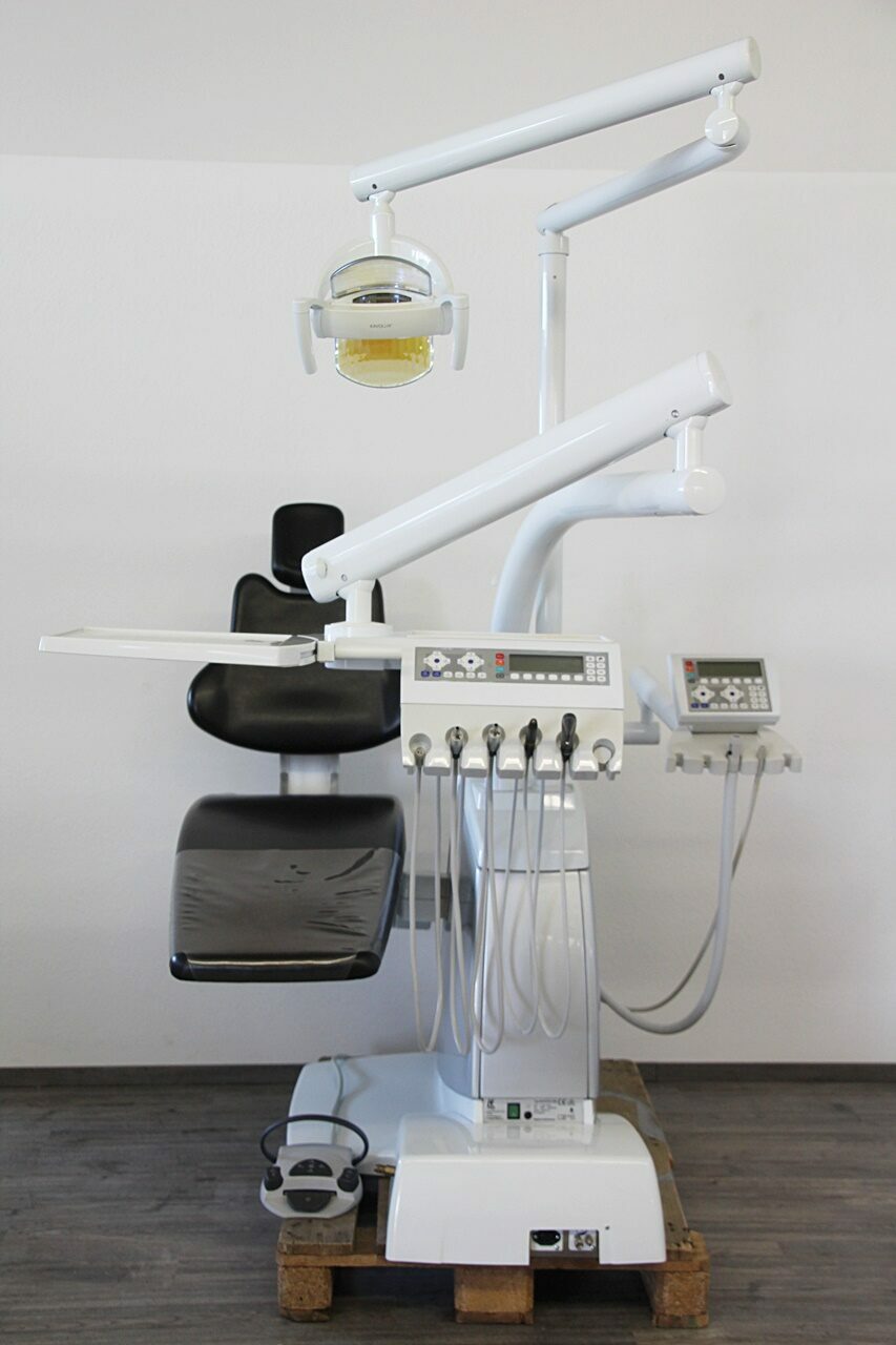 KaVo Estetica E80 T Behandlungseinheit Zahnarztstuhl Nassabsaugung Top Angebot | 142455
