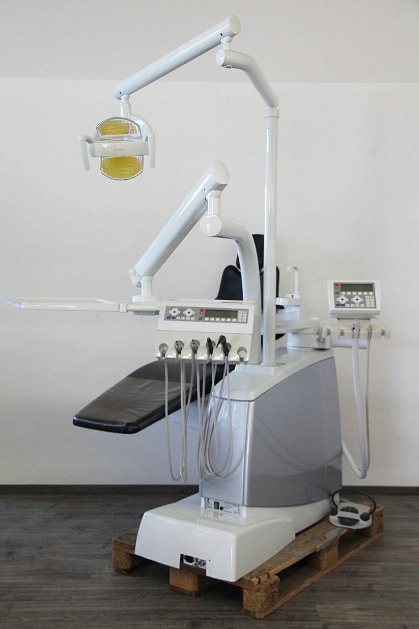 KaVo Estetica E80 T Behandlungseinheit Zahnarztstuhl Nassabsaugung Top Angebot | 142457
