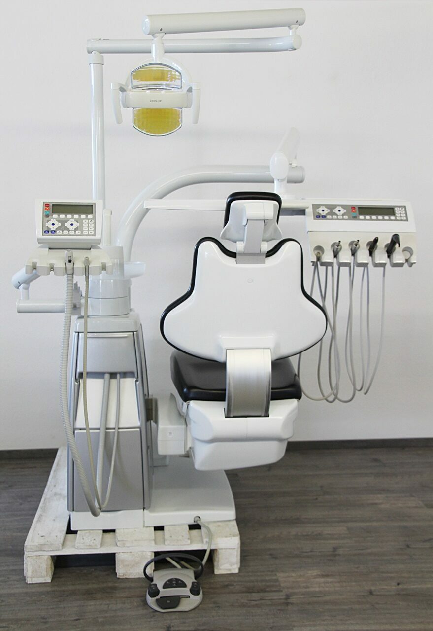 KaVo Estetica E80 T Behandlungseinheit Zahnarztstuhl Nassabsaugung Top Angebot | 142465