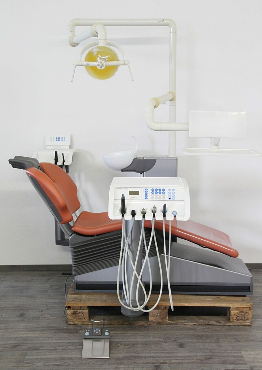 Sirona M1+ M1 Plus Behandlungseinheit Zahnarztstuhl Trockenabsaugung | 142473