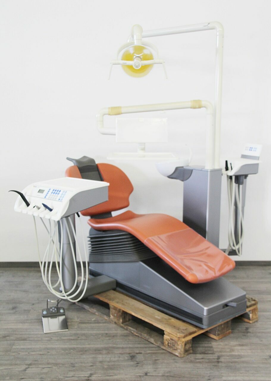 Sirona M1+ M1 Plus Behandlungseinheit Zahnarztstuhl Trockenabsaugung | 142475