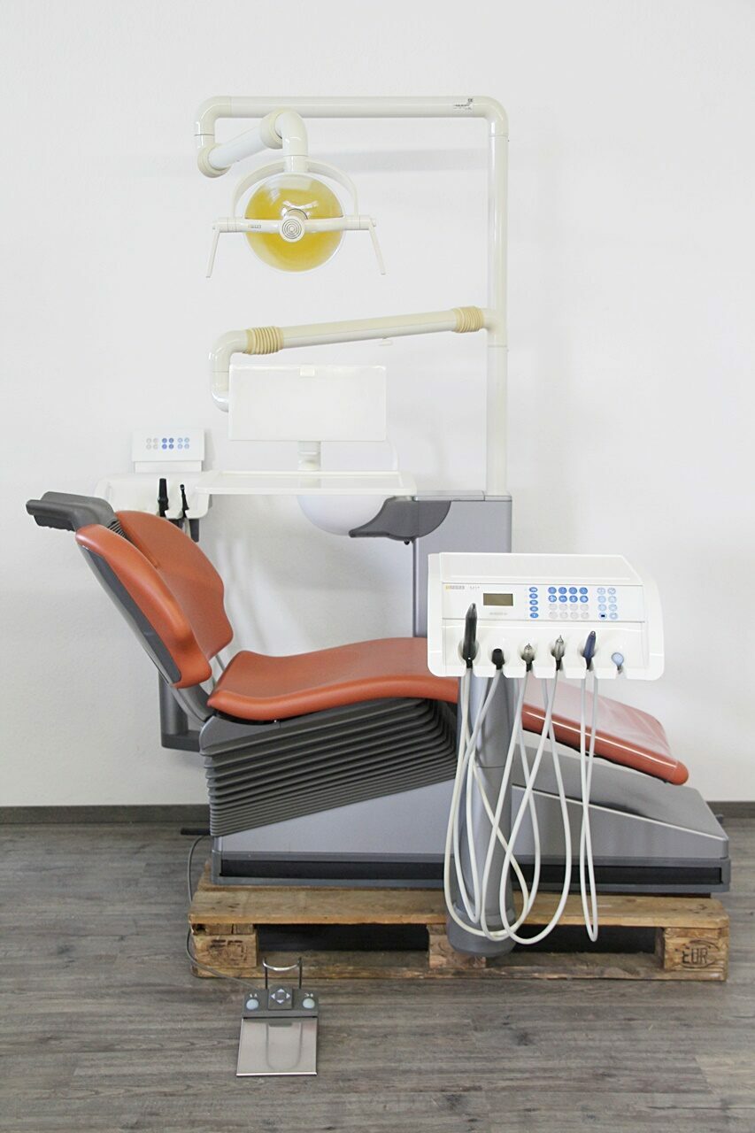 Sirona M1+ M1 Plus Behandlungseinheit Zahnarztstuhl Trockenabsaugung | 142480