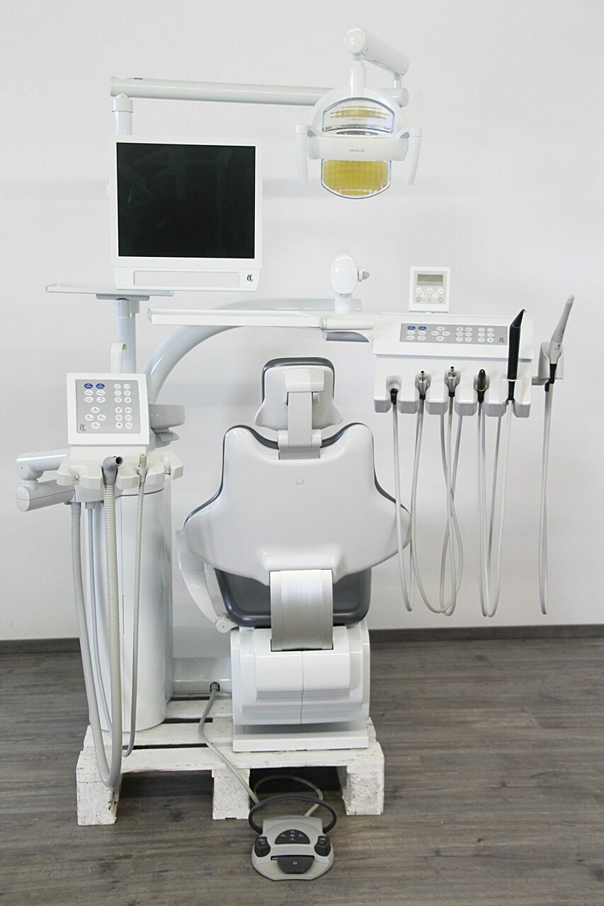 KaVo Estetica 1065 T Behandlungseinheit Baujahr 2008 inkl. ERGOcam 4 Kamera | 142048
