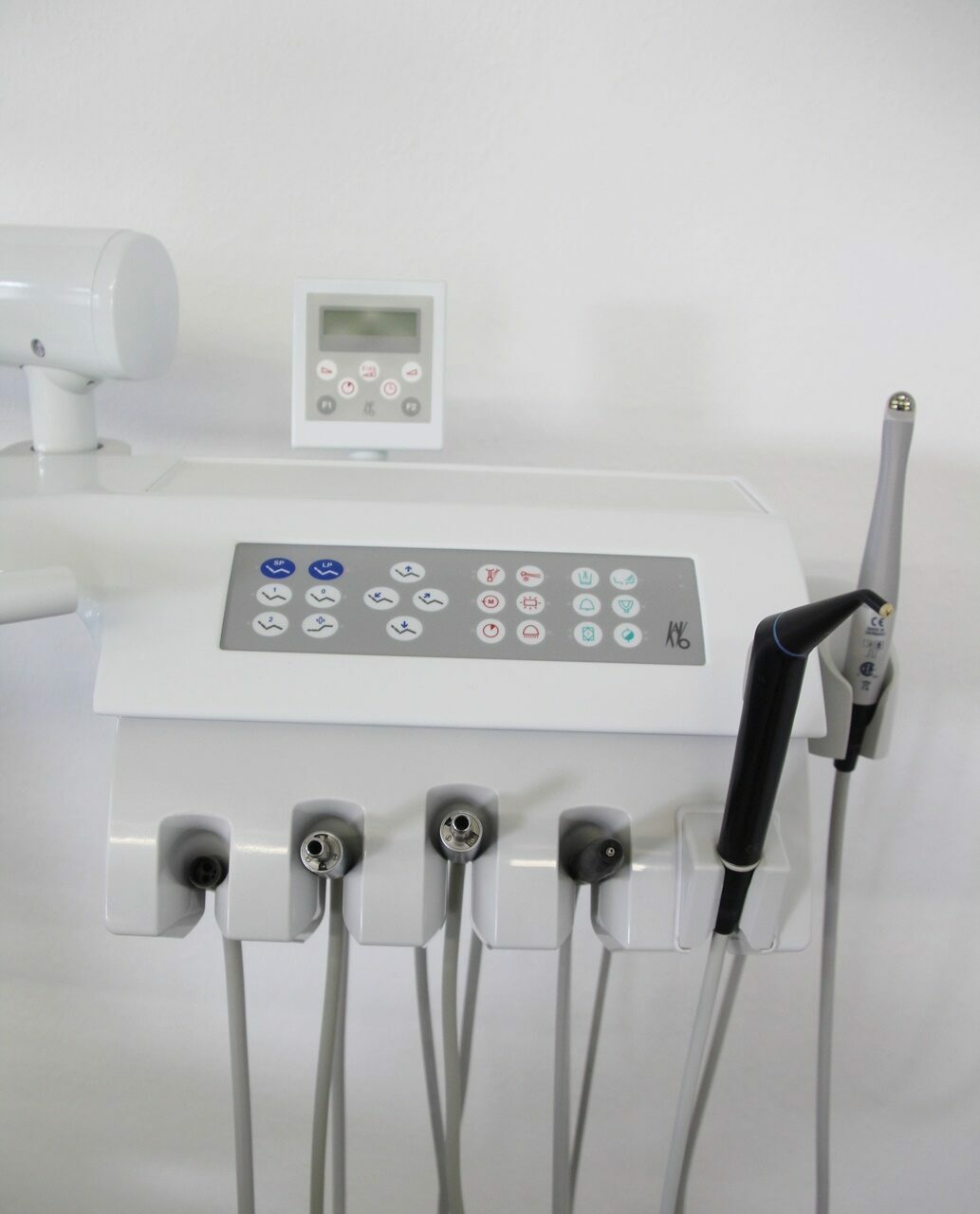 KaVo Estetica 1065 T Behandlungseinheit Baujahr 2008 inkl. ERGOcam 4 Kamera | 142051