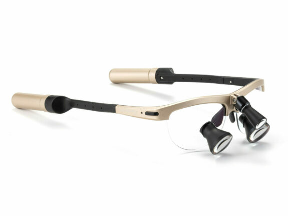 Sigma Dental Orascoptic DRAGONFLY™ RDH | Lupenbrille mit integrieter Beleuchtung | 147547