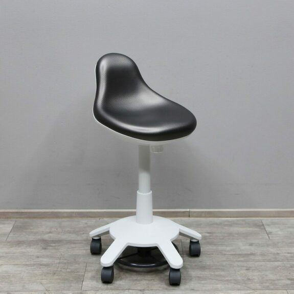 Morita Arzthocker OS-EX-1  Ergonomische Haltung durch optimalen Sitz | 146120