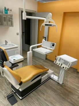 Siemens Sirona M1 Behandlungseinheit, gebraucht und sehr gepflegt Siemens Sirona M1 Behandlungseinheit, gebraucht und sehr gepflegt