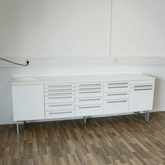 Loran Look Dental 5er Behandlungszeile mit PC Schrank | 151190