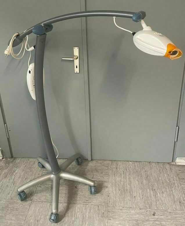 Discus Dental ZOOM2 Zahnaufhellung, Bleaching Lampe blaudental