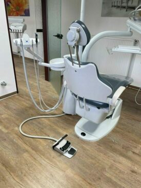 KaVo 1058 T Behandlungseinheit inkl. 6 Monate Gewährleistung KaVo 1058 T Behandlungseinheit inkl. 6 Monate Gewährleistung