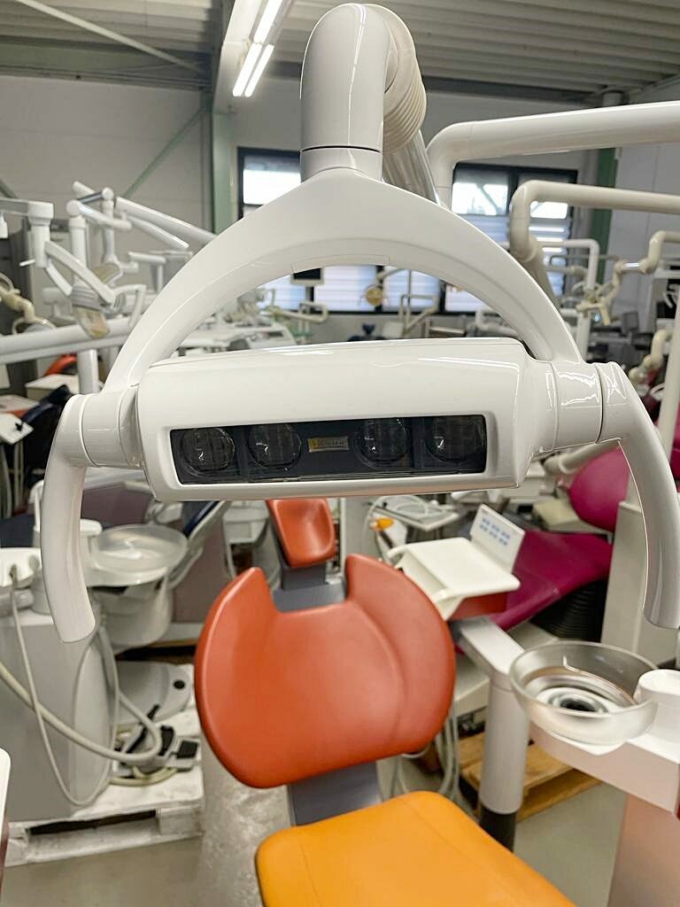 Sirona Teneo Behandlungseinheit Zahnarztstuhl | 170646