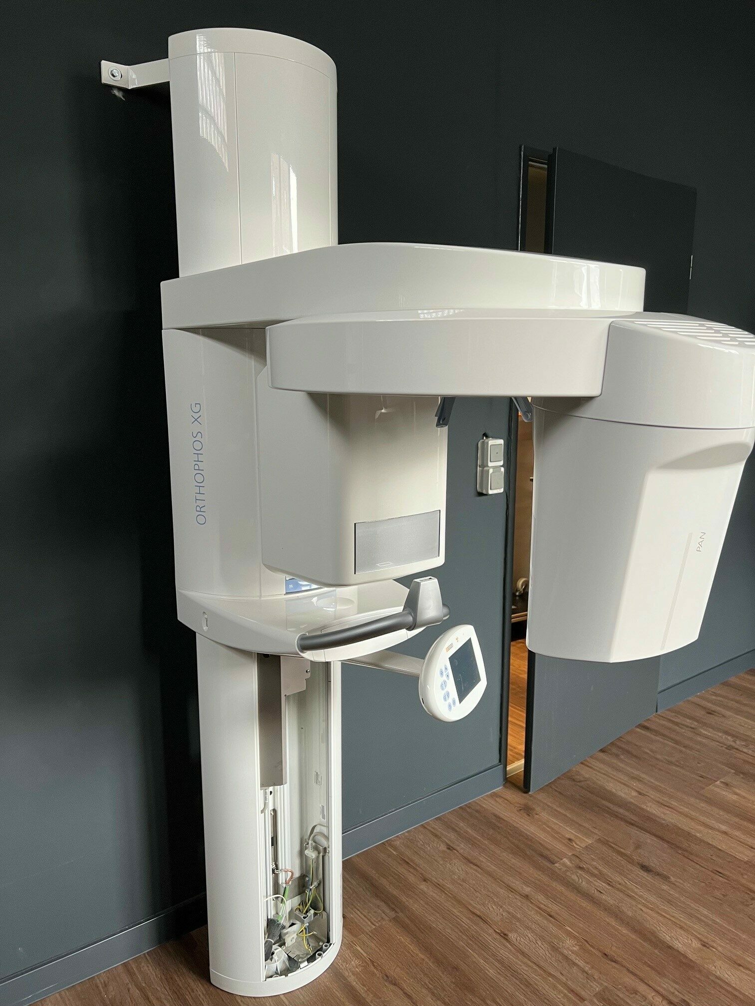 Sirona Orthophos XG 3D DVT Bj.2018, inkl. Lieferg., Montage u. H.Abnahme | 169144 Sirona Orthophos XG 3D DVT Bj.2018, inkl. Lieferg., Montage u. H.Abnahme | 169144