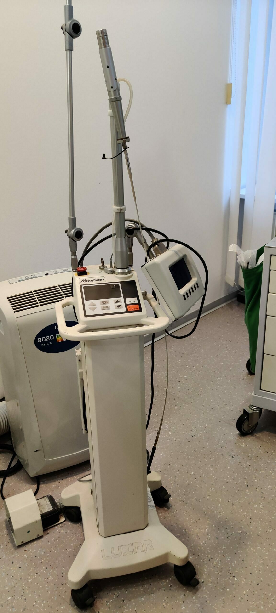 NovaPulse CO2 Laser blaudental