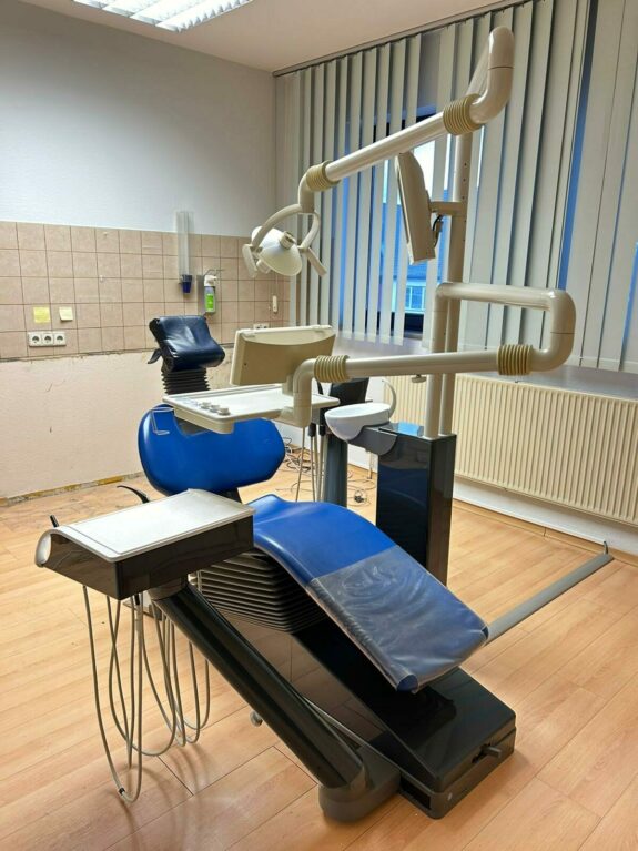 Sirona C2+ Behandlungseinheit top gepflegt | 181801