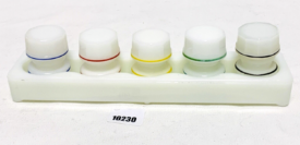 Kettenbach Becht 5 x Kappengläser mit Flaschenständer aus Opalglas GEPFLEGT Kettenbach Becht 5 x Kappengläser mit Flaschenständer aus Opalglas GEPFLEGT