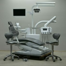 Kavo uniQa TM Behandlungseinheit mit Multimedia Nassabsaugung Kavo uniQa TM Behandlungseinheit mit Multimedia Nassabsaugung