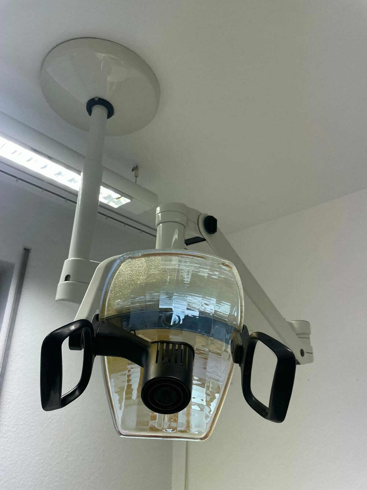 KaVo LUX 1400 OP-Lampe halogen OP-Leuchte Deckenlampe Dental | 189861