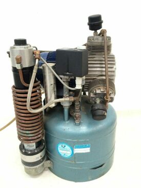 Dürr Dental Kompressor Typ AMEB 90 SY4 R3 in Top Zustand Dürr Dental Kompressor Typ AMEB 90 SY4 R3 in Top Zustand