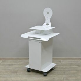 Edarredo Tender Hi-tech dynamische Workstation für PC, Scanner aus Stahl, Ausstellungsstück, Cart, Gerätewagen Edarredo Tender Hi-tech dynamische Workstation für PC, Scanner aus Stahl, Ausstellungsstück, Cart, Gerätewagen