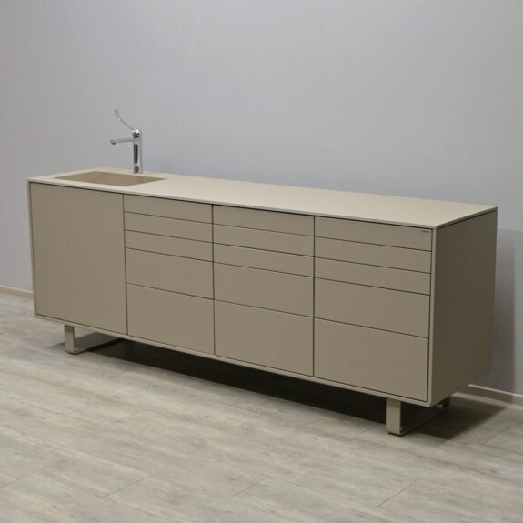 Edarredo E03 Monocolore Behandlungszeile / Schrankzeile aus Stahl Aussteller | 317249