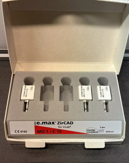 Ivoclar Vivadent – IPS e.max ZirCad MO 1/C15 C13 | 316386 Ivoclar Vivadent – IPS e.max ZirCad MO 1/C15 C13 | 316386
