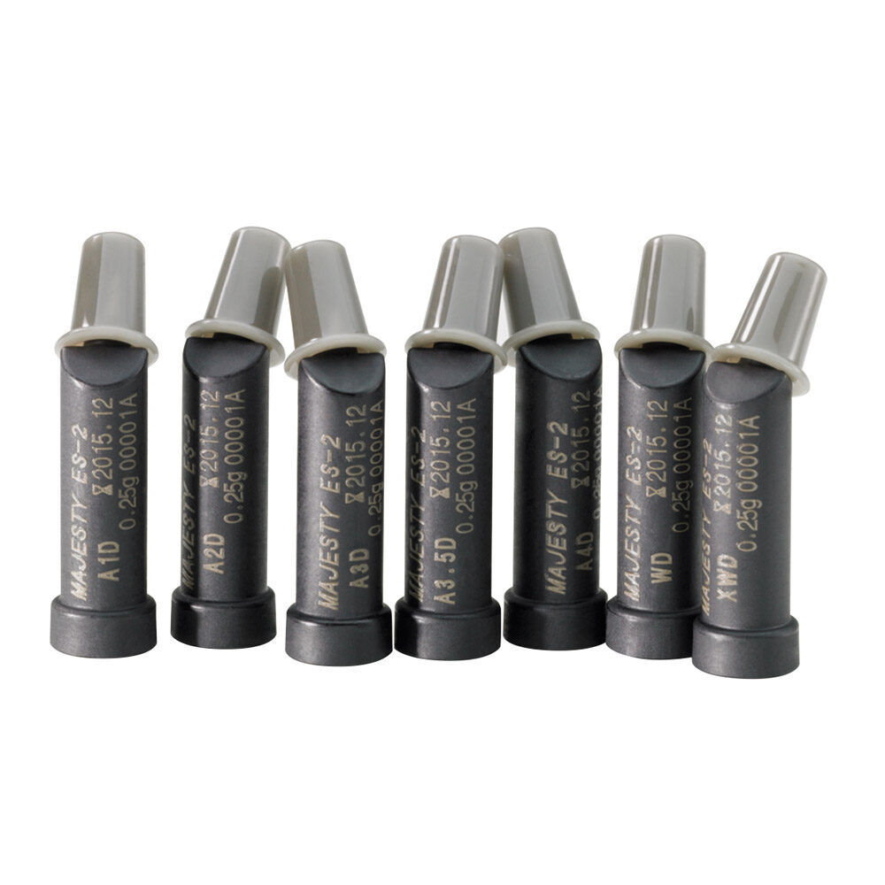 Clearfil Majesty ES-2 PLT B3 20×0,25gr | 260134 Clearfil Majesty ES-2 PLT B3 20×0,25gr | 260134