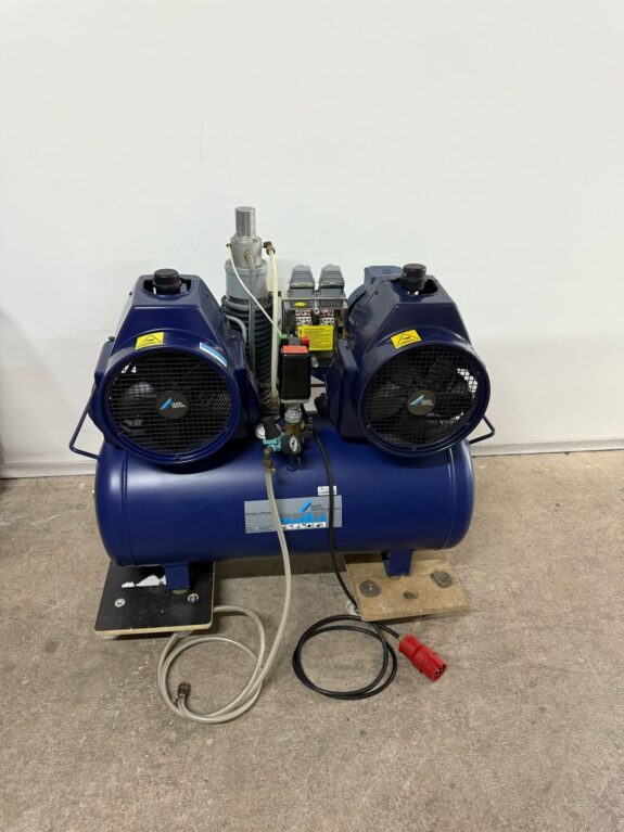 DÜRR Kompressor Tandem 4521-71 mit Trockenluftpatrone 6-Zylinder Blau TOP! | 320014