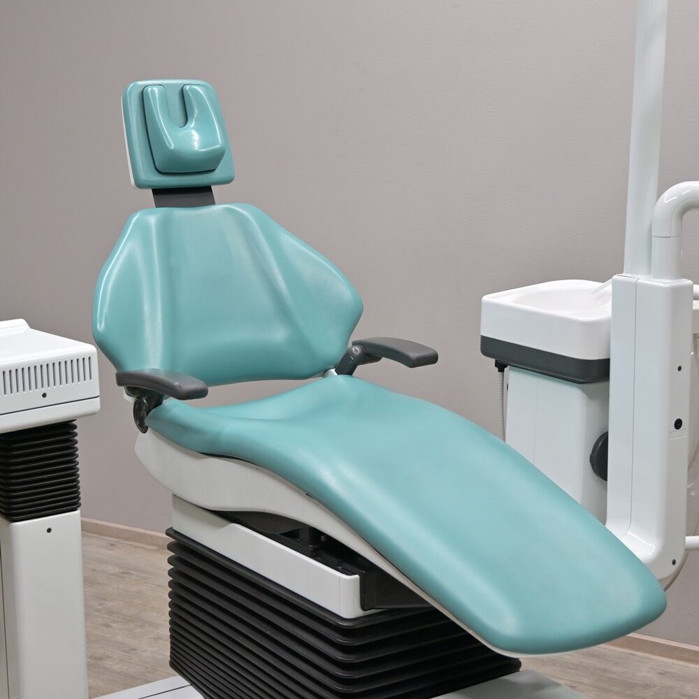 Siemens Sirona M1 Behandlungseinheit mit LED Leuchte gebraucht & funktionsfähig | 318860 Siemens Sirona M1 Behandlungseinheit mit LED Leuchte gebraucht & funktionsfähig | 318860