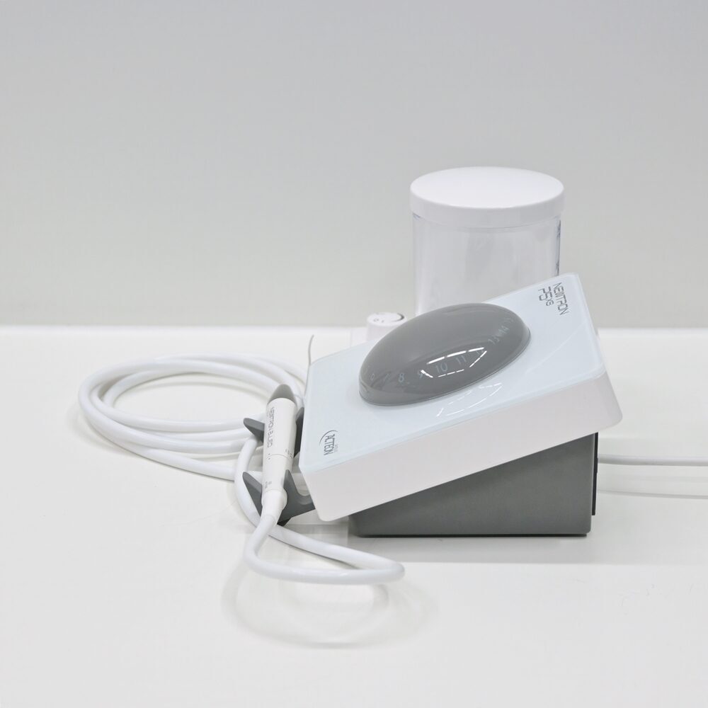 Acteon NEWTRON P5 XS B. LED Ultraschall-Scaler Vorführgerät Baujahr 2023 | 319601 Acteon NEWTRON P5 XS B. LED Ultraschall-Scaler Vorführgerät Baujahr 2023 | 319601