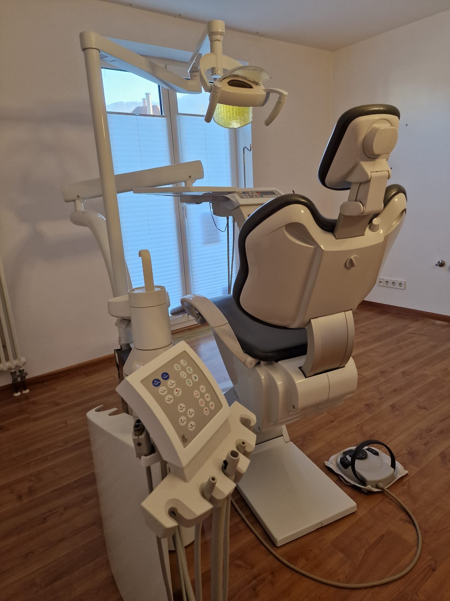 KaVo Estetica 1066T Behandlungseinheit gebraucht | 318742 KaVo Estetica 1066T Behandlungseinheit gebraucht | 318742