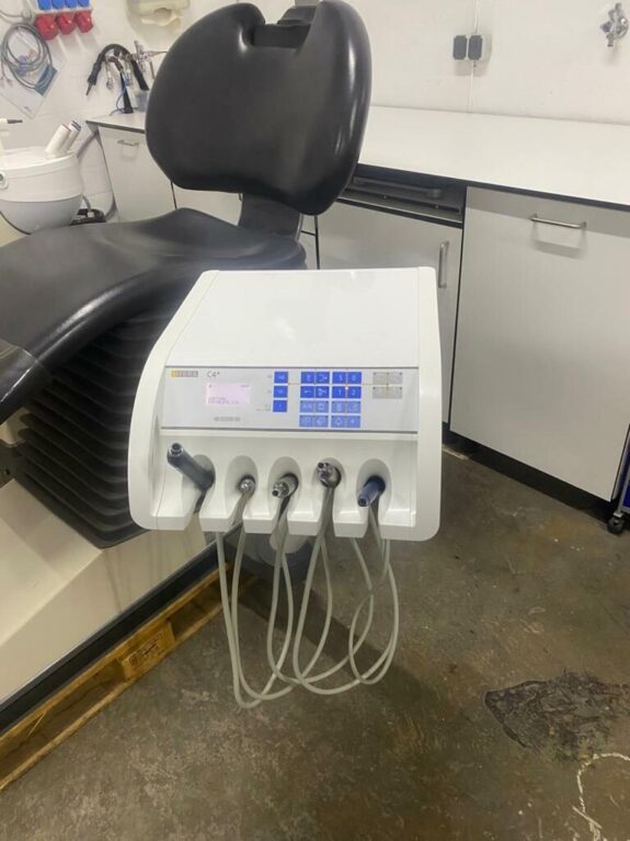 SIRONA C4 + / Plus / C4+ Behandlungseinheit Monitor EMS Anschluss Linkshänder | 320710