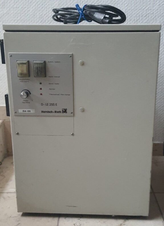Harnisch & Rieth D-LE 255 E – 2 Platz Dentalabsaugung Typ D – mit Einschaltautomatik | 322220