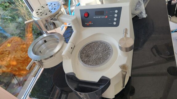 Tiefziehgerät Ministar Scheu Dental – inzwischen reserviert | 320411